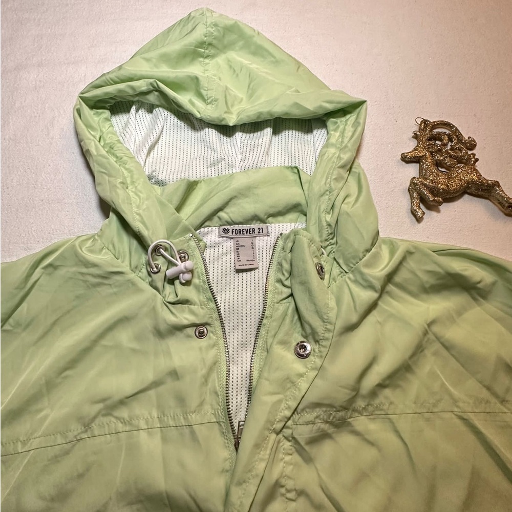 Sold NWT FOREVER 21 jacket windbreaker SIZE L - Picture 9 of 10